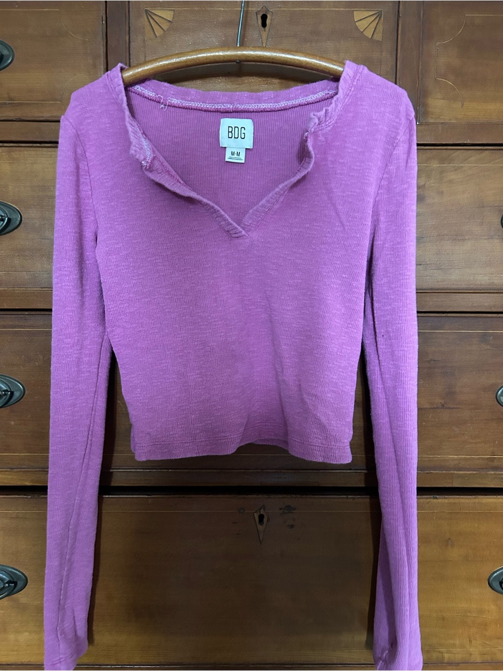 BDG Long-Sleeve V-Neck Top in Magenta